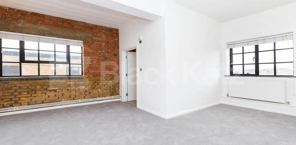 			STUNNING 2 BEDROOM WAREHOUSE APARTMENT, 2 Bedroom, 1 bath, 1 reception Flat			 SPRINGFIELD HOUSE LOFTS-TYSSEN STREET, DALSTON-HAGGERSTON-SHOREDITCH